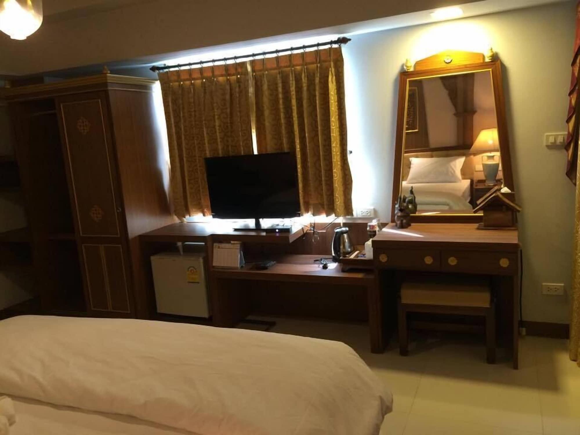 Kim Hotel At Morleng Bangkok Ngoại thất bức ảnh